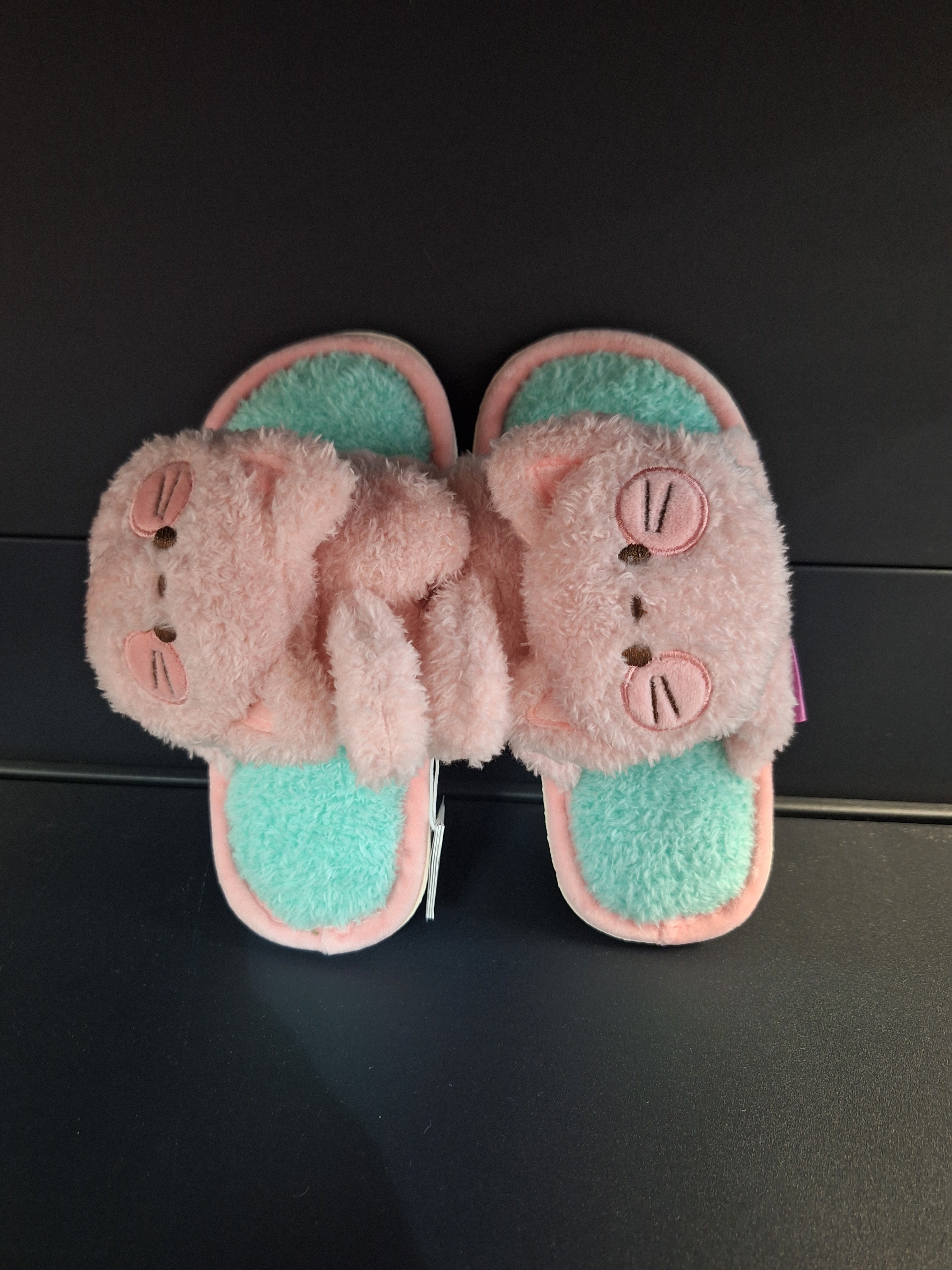 CLAIRE'S ACCESSORIES GIRLS SLIPPERS