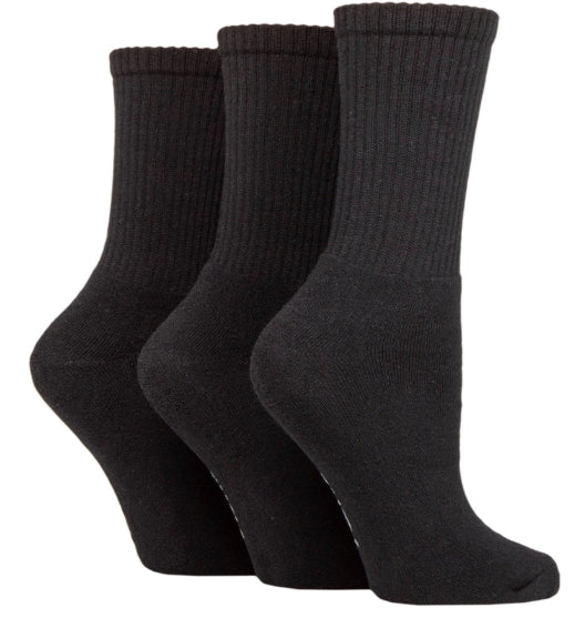 SOCKSHOP TORE 3 PAIR WOMENS SPORTS CREW SOCKS